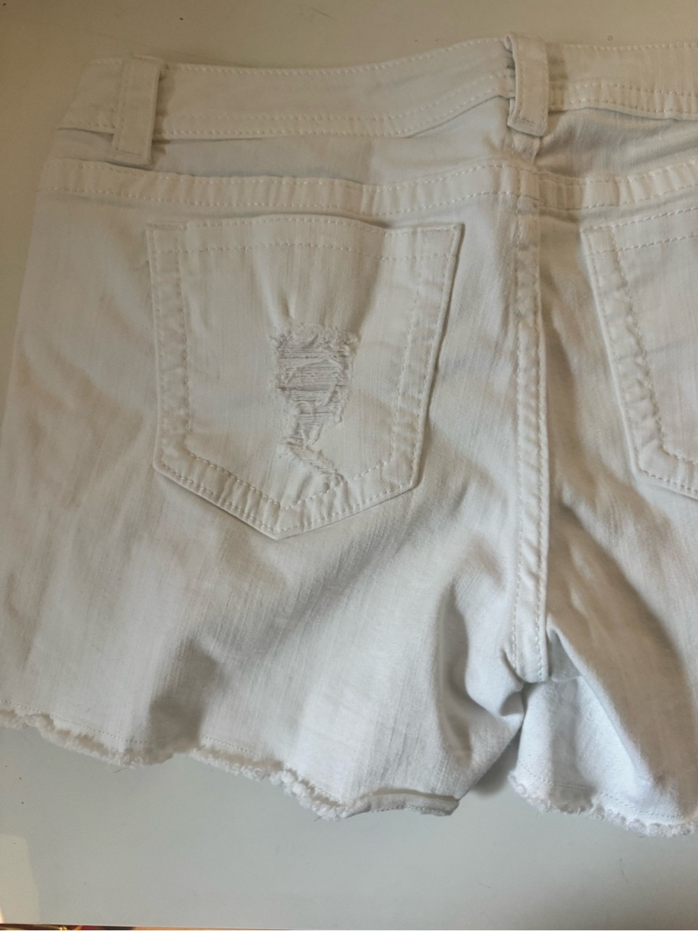 Miss Me Mid-Rise Stretch Short Size 34 - Picture 9 of 15